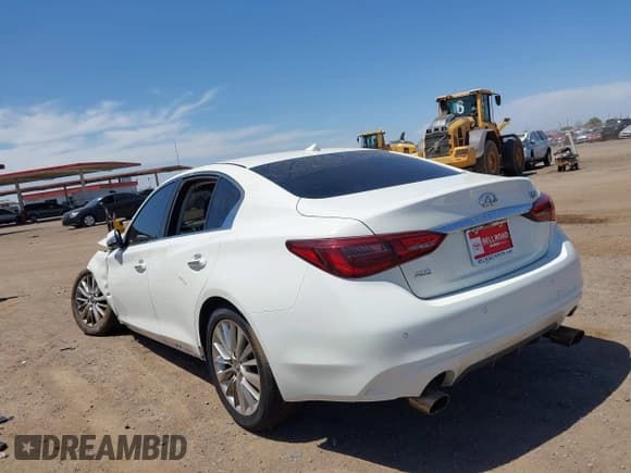 ✅ 2021 Infiniti Q50 Luxe • VIN: JN1EV7BR4MM752782 • Lot: 42516417. Wystawiony na IAAI z przebiegiem 69 186 mil. Bezpłatny archiwum sprzedaży aukcyjnych z USA i szczegółowy raport historii pojazdu na DreamBid. Zdjęcie 20.