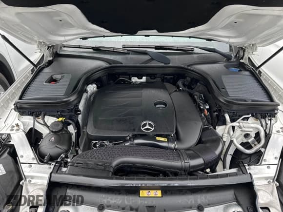 ✅ 2018 Mercedes-Benz GLC 300 • VIN: WDC0G4KB8JV015491 • Lot: 43802432. Listed on IAAI with 130,165 mi. Free auction sales archive from the USA and detailed vehicle history report at DreamBid. Image 10.