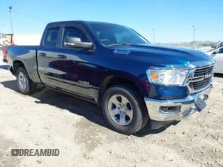 ✅ 2021 Ram 1500 Big Horn • VIN: 1C6RRFBG3MN699537 • Lot: 41833874. Wystawiony na IAAI z przebiegiem 45 149 mil. Bezpłatny archiwum sprzedaży aukcyjnych z USA i szczegółowy raport historii pojazdu na DreamBid. Zdjęcie 1.