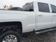 ✅ 2018 Chevrolet Silverado 2500HD LT • VIN: 1GC1KVEY4JF109909 • Lot: 40950620. Listed on IAAI with 265,894 mi. Free auction sales archive from the USA and detailed vehicle history report at DreamBid. Image 6.