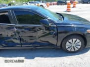 ✅ 2019 Volkswagen Jetta S • VIN: 3VWC57BU8KM090633 • Лот: 42164977. Опубликован ранее на IAAI с пробегом 78 348 миль. Бесплатный доступ к архиву аукционных продаж из США и подробный отчёт об истории автомобиля на DreamBid. Изображение 6.