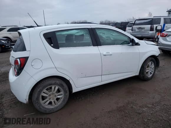 2013 Chevrolet Sonic LT с VIN 1G1JD6SB4D4254909, выставлен на аукционе Copart как лот 84000424 с пробегом 101 631 миль миль и Чистый • Clean title. История ставок и продаж доступна на DreamBid. Изображение 3.