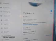 ✅ 2023 Tesla Model Y Long Range • VIN: 7SAYGDEE5PA074004 • Lot: 43207835. Wystawiony na IAAI z przebiegiem 28 449 mil. Bezpłatny archiwum sprzedaży aukcyjnych z USA i szczegółowy raport historii pojazdu na DreamBid. Zdjęcie 7.