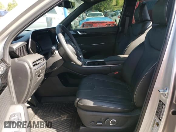 ✅ 2024 Hyundai Palisade Calligraphy • VIN: KM8R74GEXRU777671 • Лот: 71319584. Опубликован ранее на Copart с пробегом 4 514 миль. Бесплатный доступ к архиву аукционных продаж из США и подробный отчёт об истории автомобиля на DreamBid. Изображение 7.