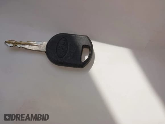 ✅ 2011 Ford Escape XLT • VIN: 1FMCU0D71BKA06918 • Лот: 42830325. Опубликован ранее на IAAI с пробегом 208 501 миль. Бесплатный доступ к архиву аукционных продаж из США и подробный отчёт об истории автомобиля на DreamBid. Изображение 11.