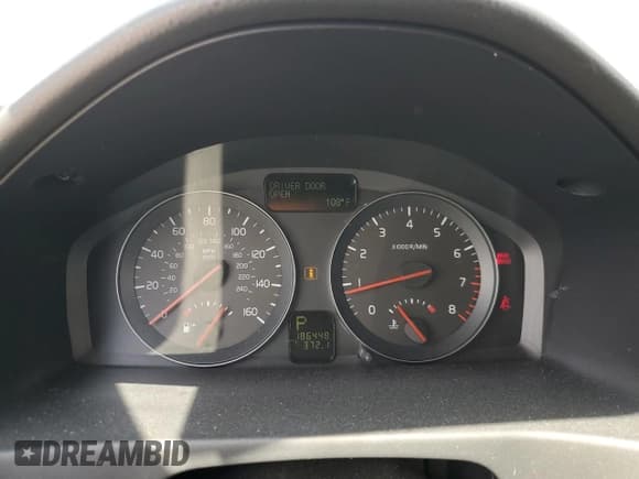 ✅ 2008 Volvo S40 2.4L • VIN: YV1MS390782404441 • Lot: 64450564. Listed on Copart with 186,448 mi. Free auction sales archive from the USA and detailed vehicle history report at DreamBid. Image 9.