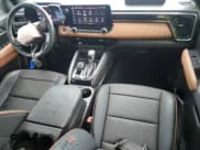 ✅ 2024 GMC Canyon 4WD AT4 • VIN: 1GTP6DEK4R1271469 • Lot: 67586185. Listed on Copart with 9,847 mi. Free auction sales archive from the USA and detailed vehicle history report at DreamBid. Image 8.