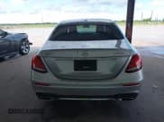 ✅ 2019 Mercedes-Benz E 300 • VIN: WDDZF4JB1KA594002 • Lot: 42622809. Wystawiony na IAAI z przebiegiem 64 500 mil. Bezpłatny archiwum sprzedaży aukcyjnych z USA i szczegółowy raport historii pojazdu na DreamBid. Zdjęcie 16.