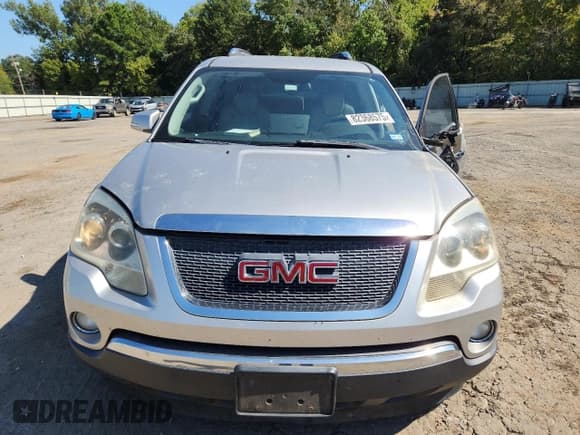 ✅ 2008 GMC Acadia SLT1 • VIN: 1GKER23758J171692 • Lot: 82368575. Listed on Copart with 178,419 mi. Free auction sales archive from the USA and detailed vehicle history report at DreamBid. Image 5.