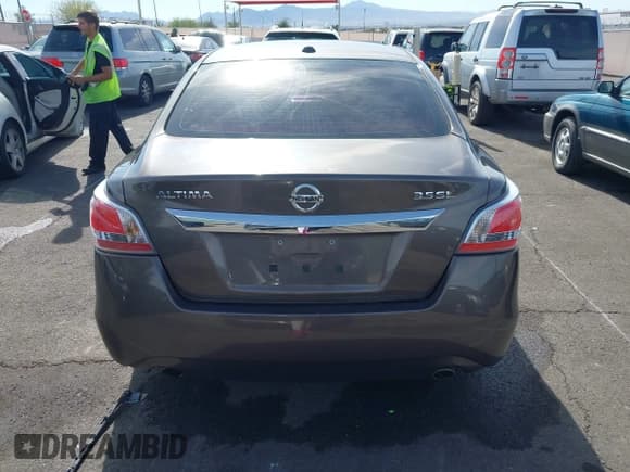 ✅ 2014 Nissan Altima SL • VIN: 1N4BL3AP8EC264933 • Lot: 43601032. Listed on IAAI with 134,347 mi. Free auction sales archive from the USA and detailed vehicle history report at DreamBid. Image 17.
