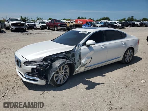 ✅ 2018 Volvo S90 Inscription • VIN: LVY992ML9JP018933 • Lot: 66695165. Wystawiony na Copart z przebiegiem 135 971 mil. Bezpłatny archiwum sprzedaży aukcyjnych z USA i szczegółowy raport historii pojazdu na DreamBid. Zdjęcie 1.