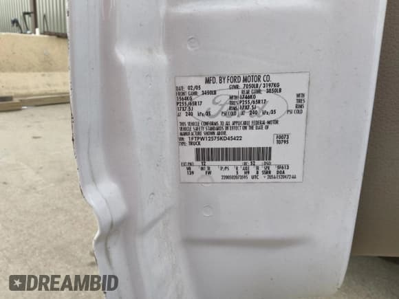 ✅ 2005 Ford F-150 XLT • VIN: 1FTPW12575KD45422 • Lot: 55288725. Listed on Copart with 318,218 mi. Free auction sales archive from the USA and detailed vehicle history report at DreamBid. Image 12.