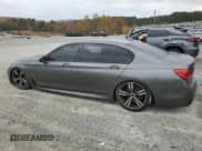 ✅ 2017 BMW 7 Series 750i • VIN: WBA7F0C57HGM21279 • Lot: 90692325. Wystawiony na Copart z przebiegiem 122 955 mil. Bezpłatny archiwum sprzedaży aukcyjnych z USA i szczegółowy raport historii pojazdu na DreamBid. Zdjęcie 2.