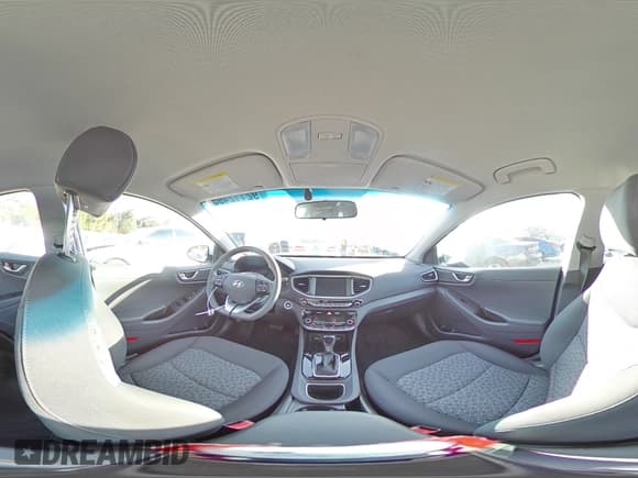 ✅ 2017 Hyundai Ioniq Blue • VIN: KMHC65LC7HU039313 • Lot: 92112495. Listed on Copart with 18,557 mi. Free auction sales archive from the USA and detailed vehicle history report at DreamBid. Image 15.