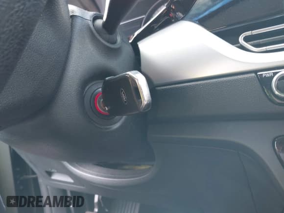 ✅ 2021 Kia Niro LXS • VIN: KNDCB3LC9M5475783 • Лот: 42097113. Опубликован ранее на IAAI с пробегом 143 129 миль. Бесплатный доступ к архиву аукционных продаж из США и подробный отчёт об истории автомобиля на DreamBid. Изображение 11.