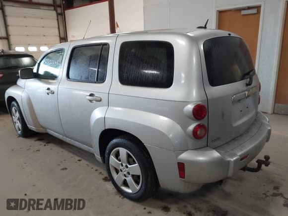 ✅ 2010 Chevrolet HHR LS • VIN: 3GNBAADBXAS529691 • Lot: 41455548. Listed on IAAI with 97,888 mi. Free auction sales archive from the USA and detailed vehicle history report at DreamBid. Image 3.