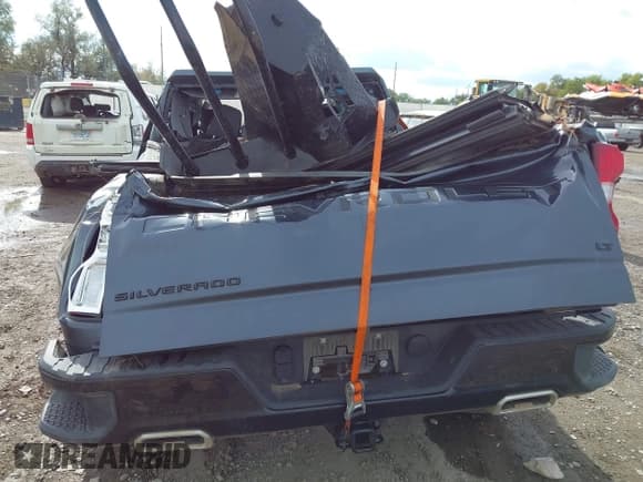 ✅ 2022 Chevrolet Silverado 1500 LT Trail Boss • VIN: 1GCPYFED3NZ182642 • Lot: 43262840. Wystawiony na IAAI z przebiegiem 39 363 mil. Bezpłatny archiwum sprzedaży aukcyjnych z USA i szczegółowy raport historii pojazdu na DreamBid. Zdjęcie 17.