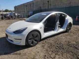✅ 2020 Tesla Model 3 Standard Range Plus • VIN: 5YJ3E1EA7LF504850 • Lot: 84269325. Listed on Copart with 60,672 mi. Free auction sales archive from the USA and detailed vehicle history report at DreamBid. Image 1.