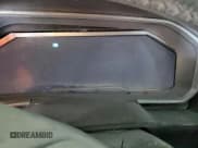 ✅ 2023 GMC Sierra 1500 • VIN: 3GTUUBE8XPG271833 • Lot: 43197795. Wystawiony na Copart z przebiegiem Nie podano. Bezpłatny archiwum sprzedaży aukcyjnych z USA i szczegółowy raport historii pojazdu na DreamBid. Zdjęcie 9.