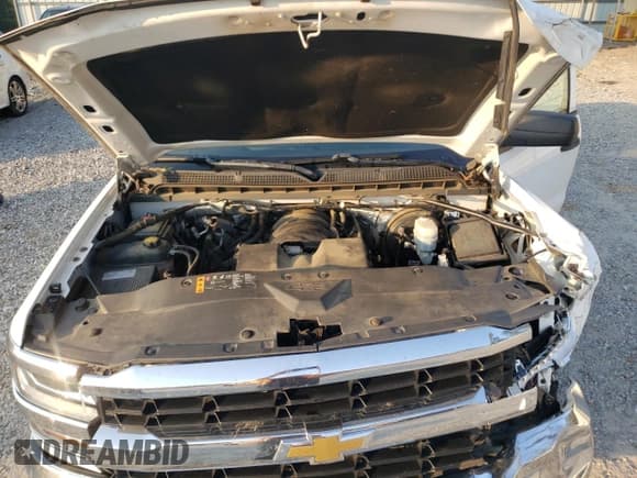 ✅ 2018 Chevrolet Silverado 1500 LS • VIN: 1GCRCNEH9JZ304760 • Лот: 74783564. Опубликован ранее на Copart с пробегом 179 175 миль. Бесплатный доступ к архиву аукционных продаж из США и подробный отчёт об истории автомобиля на DreamBid. Изображение 13.