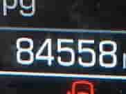 2019 Chevrolet Traverse LT Cloth z VIN 1GNEVGKW7KJ156185, wystawiony jako IAAI lot #43339808 z przebiegiem 84 558 mil mil oraz . Historia ofert i sprzedaży dostępna na DreamBid. Obrazek 16.