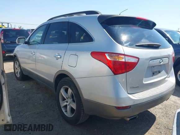 2007 Hyundai Veracruz GLS с VIN KM8NU13C07U023265, выставлен на аукционе IAAI как лот 42673242 с пробегом 234 542 миль миль и . История ставок и продаж доступна на DreamBid. Изображение 3.