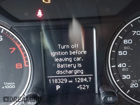 ✅ 2016 Audi Q5 Premium • VIN: WA1C2AFPXGA109744 • Lot: 43887757. Listed on IAAI with 118,329 mi. Free auction sales archive from the USA and detailed vehicle history report at DreamBid. Image 15.