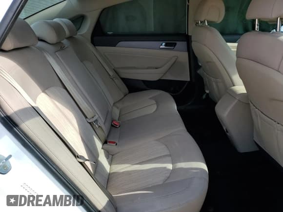 ✅ 2017 Hyundai Sonata SE • VIN: KMHE24L13HA057998 • Lot: 70349042. Listed on Copart with 88,385 mi. Free auction sales archive from the USA and detailed vehicle history report at DreamBid. Image 11.