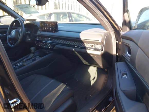 ✅ 2024 Honda Accord Sport • VIN: 1HGCY2F5XRA023430 • Лот: 43466808. Опубликован ранее на IAAI с пробегом 60 064 миль. Бесплатный доступ к архиву аукционных продаж из США и подробный отчёт об истории автомобиля на DreamBid. Изображение 5.