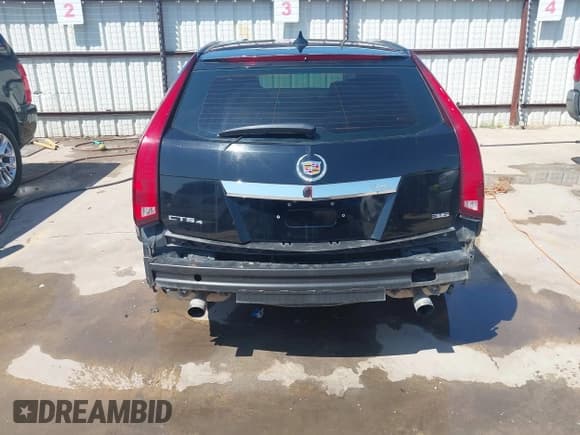 ✅ 2013 Cadillac CTS • VIN: 1G6DS8E34D0108658 • Lot: 42973813. Listed on IAAI with 98,637 mi. Free auction sales archive from the USA and detailed vehicle history report at DreamBid. Image 17.