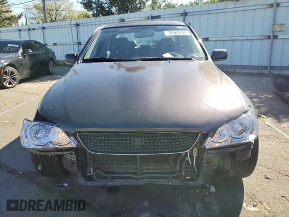 ✅ 2002 Lexus IS 300/350 • VIN: JTHBD192520048800 • Лот: 74569344. Опубликован ранее на Copart с пробегом 141 832 миль. Бесплатный доступ к архиву аукционных продаж из США и подробный отчёт об истории автомобиля на DreamBid. Изображение 5.