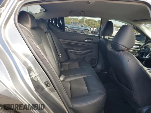 ✅ 2019 Nissan Altima SR • VIN: 1N4BL4CV7KC170653 • Lot: 86445015. Wystawiony na Copart z przebiegiem 95 140 mil. Bezpłatny archiwum sprzedaży aukcyjnych z USA i szczegółowy raport historii pojazdu na DreamBid. Zdjęcie 10.