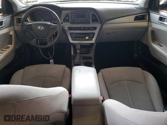 ✅ 2015 Hyundai Sonata SE • VIN: 5NPE24AFXFH153667 • Лот: 70298695. Опубликован ранее на Copart с пробегом 101 563 миль. Бесплатный доступ к архиву аукционных продаж из США и подробный отчёт об истории автомобиля на DreamBid. Изображение 8.