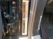 ✅ 2017 Bentley Flying Spur • VIN: SCBEJ9ZA7HC063600 • Лот: 51604775. Опубликован ранее на Copart с пробегом 67 696 миль. Бесплатный доступ к архиву аукционных продаж из США и подробный отчёт об истории автомобиля на DreamBid. Изображение 13.