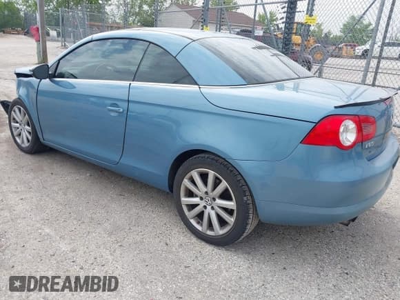 ✅ 2009 Volkswagen Eos Komfort • VIN: WVWBA71F89V023687 • Lot: 42443265. Listed on IAAI with 114,751 mi. Free auction sales archive from the USA and detailed vehicle history report at DreamBid. Image 3.