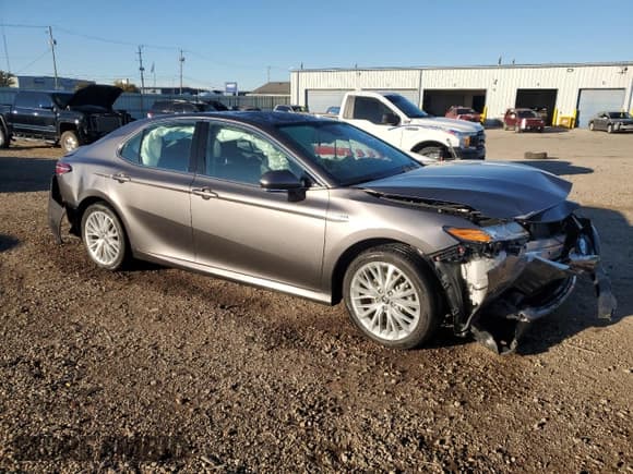 ✅ 2020 Toyota Camry Hybrid XLE • VIN: 4T1F31AK9LU545811 • Lot: 87482865. Listed on Copart with 33,175 mi. Free auction sales archive from the USA and detailed vehicle history report at DreamBid. Image 4.