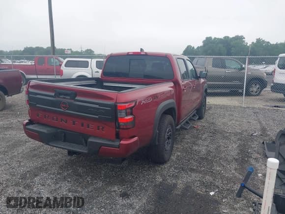 ✅ 2025 Nissan Frontier SV • VIN: 1N6ED1EK1SN621678 • Лот: 42506431. Опубликован ранее на IAAI с пробегом 6 954 миль. Бесплатный доступ к архиву аукционных продаж из США и подробный отчёт об истории автомобиля на DreamBid. Изображение 4.