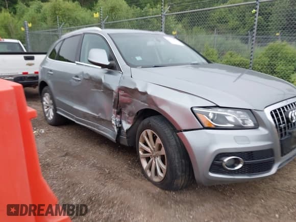 ✅ 2011 Audi Q5 Premium Plus • VIN: WA1DKAFP5BA013484 • Lot: 42777756. Wystawiony na IAAI z przebiegiem 193 930 mil. Bezpłatny archiwum sprzedaży aukcyjnych z USA i szczegółowy raport historii pojazdu na DreamBid. Zdjęcie 1.
