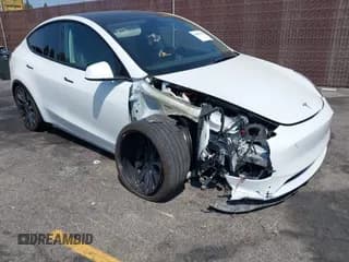 ✅ 2022 Tesla Model Y Performance • VIN: 7SAYGDEF9NF405918 • Lot: 43001401. Listed on IAAI with 55,008 mi. Free auction sales archive from the USA and detailed vehicle history report at DreamBid. Image 1.