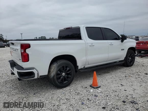✅ 2022 Chevrolet Silverado 1500 RST • VIN: 2GCPADED1N1505622 • Lot: 41805015. Listed on Copart with 27,575 mi. Free auction sales archive from the USA and detailed vehicle history report at DreamBid. Image 3.