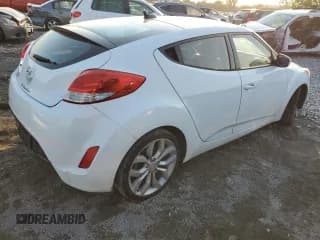 ✅ 2013 Hyundai Veloster w/Gray Int • VIN: KMHTC6AD7DU142512 • Lot: 64877744. Wystawiony na Copart z przebiegiem 91 963 mil. Bezpłatny archiwum sprzedaży aukcyjnych z USA i szczegółowy raport historii pojazdu na DreamBid. Zdjęcie 3.