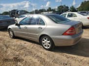 ✅ 2003 Mercedes-Benz C 240 • VIN: WDBRF61JX3A458335 • Лот: 81825515. Опубликован ранее на Copart с пробегом Не указан. Бесплатный доступ к архиву аукционных продаж из США и подробный отчёт об истории автомобиля на DreamBid. Изображение 2.