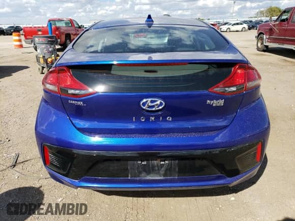 2019 Hyundai Ioniq Blue с VIN KMHC65LC8KU136382, выставлен на аукционе Copart как лот 72813684 с пробегом Не указан миль и Списание • Salvage title. История ставок и продаж доступна на DreamBid. Изображение 6.