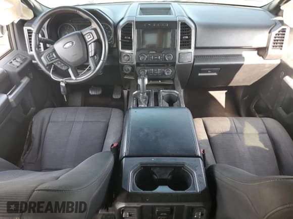 ✅ 2016 Ford F-150 XL • VIN: 1FTEW1CF7GKE12635 • Лот: 71932885. Опубликован ранее на Copart с пробегом 115 156 миль. Бесплатный доступ к архиву аукционных продаж из США и подробный отчёт об истории автомобиля на DreamBid. Изображение 8.