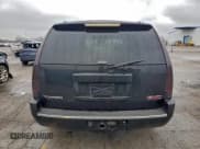 ✅ 2007 GMC Yukon Denali • VIN: 1GKFK63897J148035 • Lot: 94592295. Wystawiony na Copart z przebiegiem 207 657 mil. Bezpłatny archiwum sprzedaży aukcyjnych z USA i szczegółowy raport historii pojazdu na DreamBid. Zdjęcie 6.