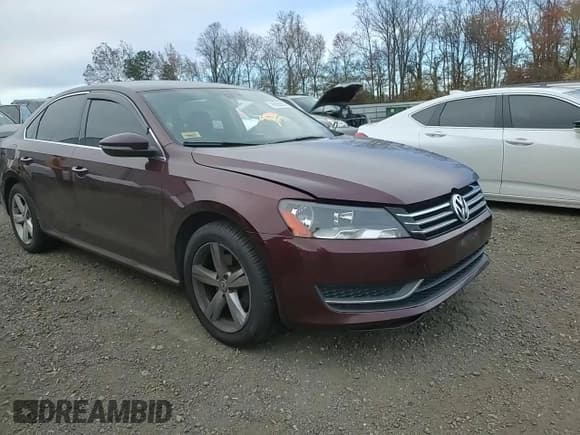 ✅ 2012 Volkswagen Passat SE • VIN: 1VWBP7A30CC011991 • Lot: 92052265. Listed on Copart with 132,851 mi. Free auction sales archive from the USA and detailed vehicle history report at DreamBid. Image 13.