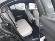 ✅ 2023 Lexus UX 250h Premium • VIN: JTHP6JBH5P2153167 • Lot: 41432919. Wystawiony na IAAI z przebiegiem 20 608 mil. Bezpłatny archiwum sprzedaży aukcyjnych z USA i szczegółowy raport historii pojazdu na DreamBid. Zdjęcie 8.