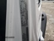 ✅ 2023 Jeep Wrangler Sport Altitude • VIN: 1C4HJXDG8PW620005 • Lot: 88764605. Wystawiony na Copart z przebiegiem 25 724 mil. Bezpłatny archiwum sprzedaży aukcyjnych z USA i szczegółowy raport historii pojazdu na DreamBid. Zdjęcie 12.