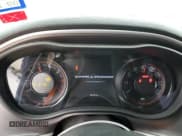 ✅ 2022 Dodge Challenger R/T • VIN: 2C3CDZBT8NH143959 • Lot: 77912643. Wystawiony na Copart z przebiegiem 23 712 mil. Bezpłatny archiwum sprzedaży aukcyjnych z USA i szczegółowy raport historii pojazdu na DreamBid. Zdjęcie 9.