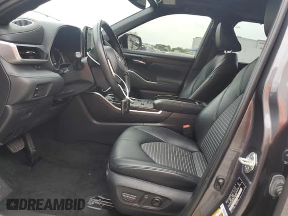 ✅ 2022 Toyota Highlander XSE • VIN: 5TDLZRAH2NS142298 • Лот: 81180595. Опубликован ранее на Copart с пробегом 53 362 миль. Бесплатный доступ к архиву аукционных продаж из США и подробный отчёт об истории автомобиля на DreamBid. Изображение 7.